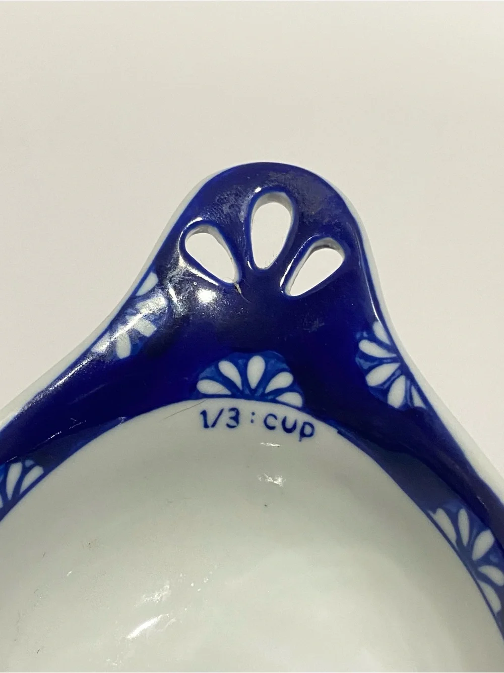 Pier 1 Blue White Porcelain Nesting Measuring Cups Handpainted Set of 4 Floral